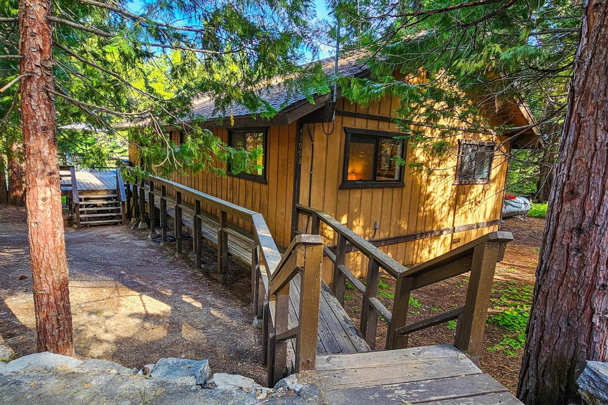 Villa Water'S Edge Retreat à Shaver Lake Extérieur photo