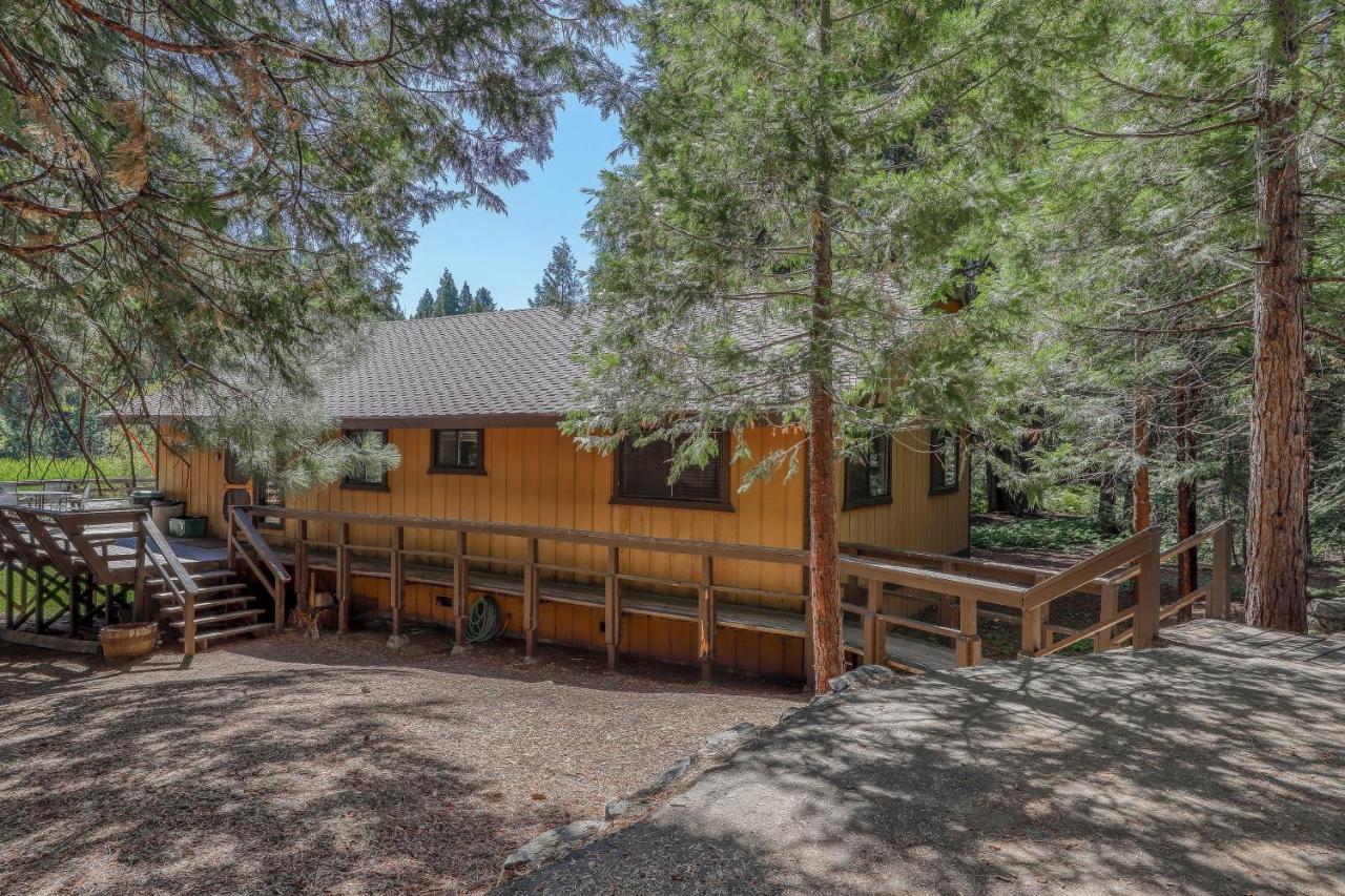 Villa Water'S Edge Retreat à Shaver Lake Extérieur photo